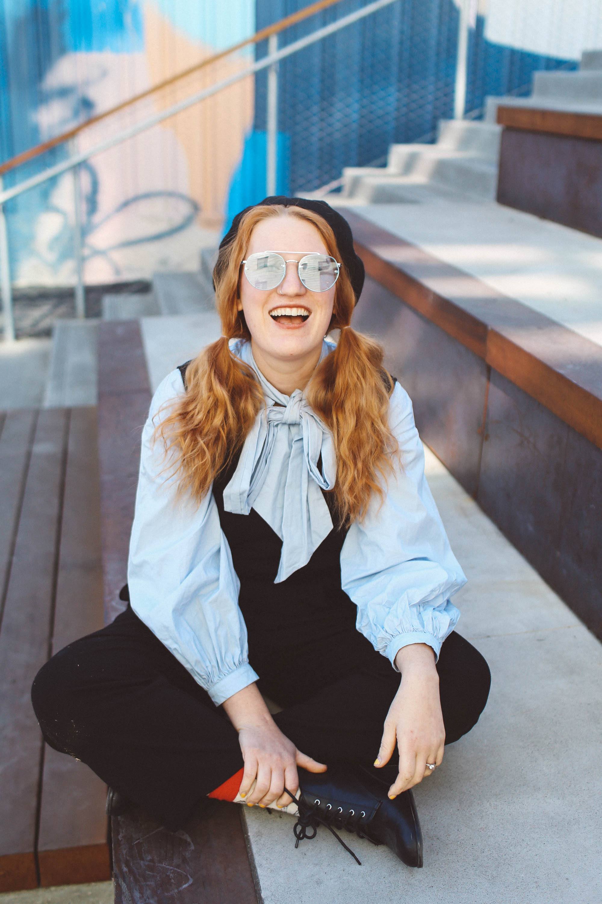 blue bow top blue sunglasses