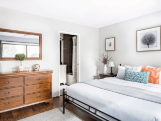 Bright and airy Sedona Arizona Airbnb townhouse with orange and white decor