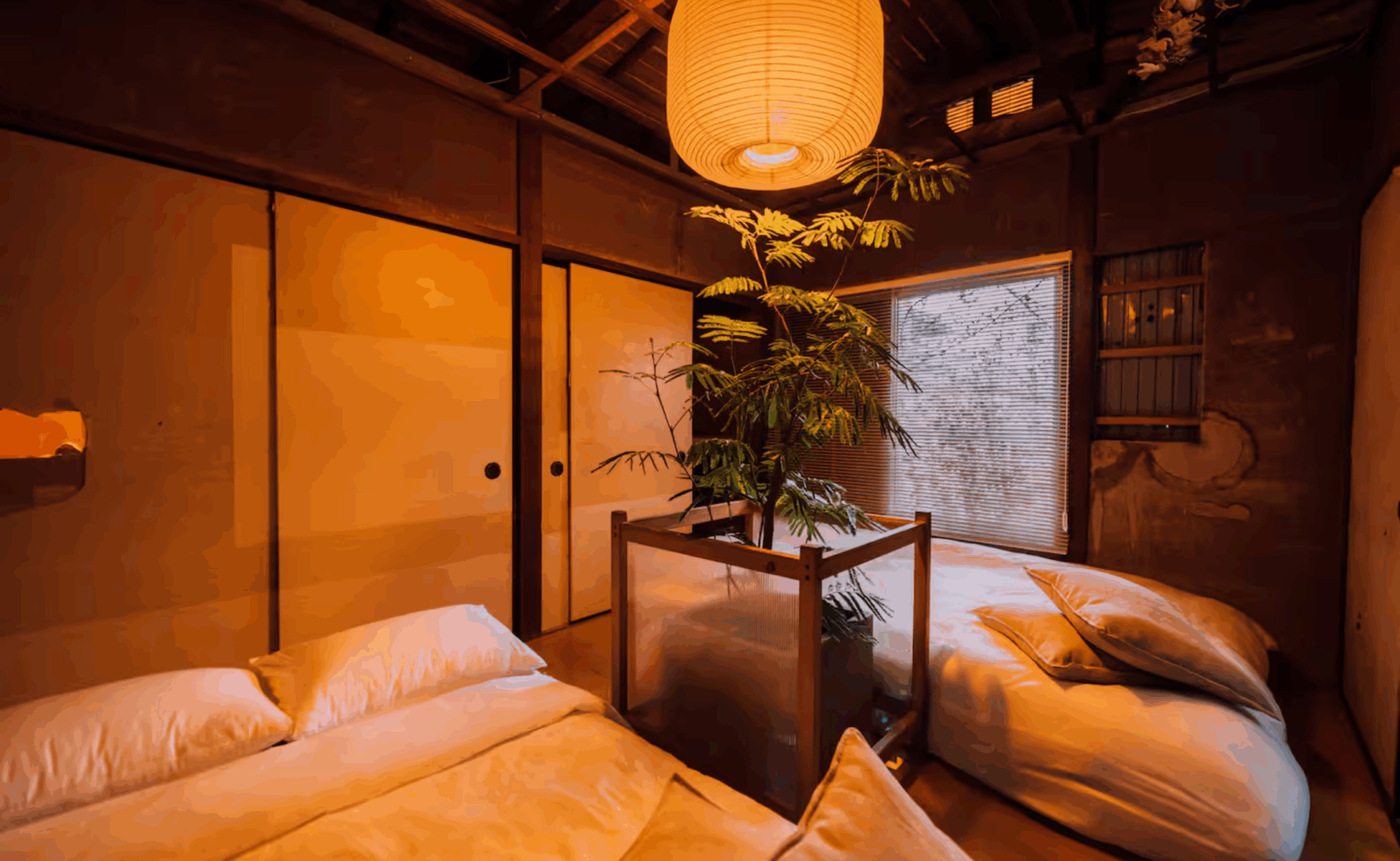 Whimsy Soul - Tokyo Airbns 102 Whimsy Soul - Tokyo Airbns 102