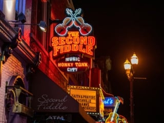 Whimsy Soul -places to visit in July usa-108